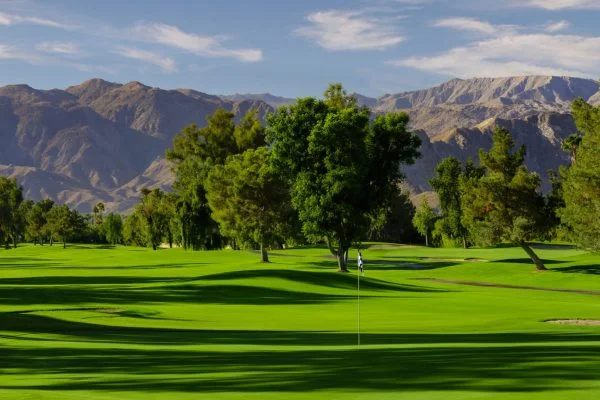 henebry_gallery_golf_18